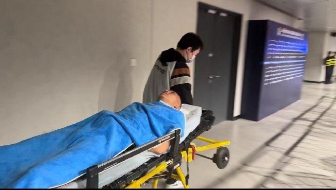 男生大肚子要生了难产
