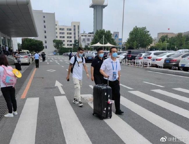 少妇被粗大的猛烈进出痛哭